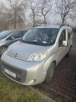 zdjęcie samochodu z przodu