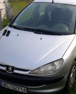 zdjęcie samochodu z przodu