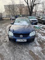 zdjęcie samochodu z przodu